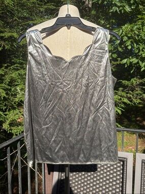 Renaissance Metallic silver/gold Scallop Neck Women's Tank Top sz L